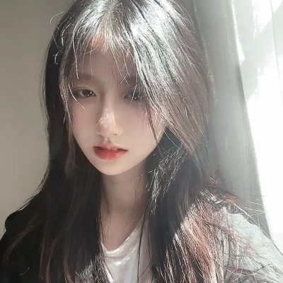 英俊又可爱封面