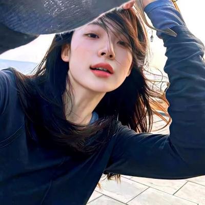 风流女房东封面